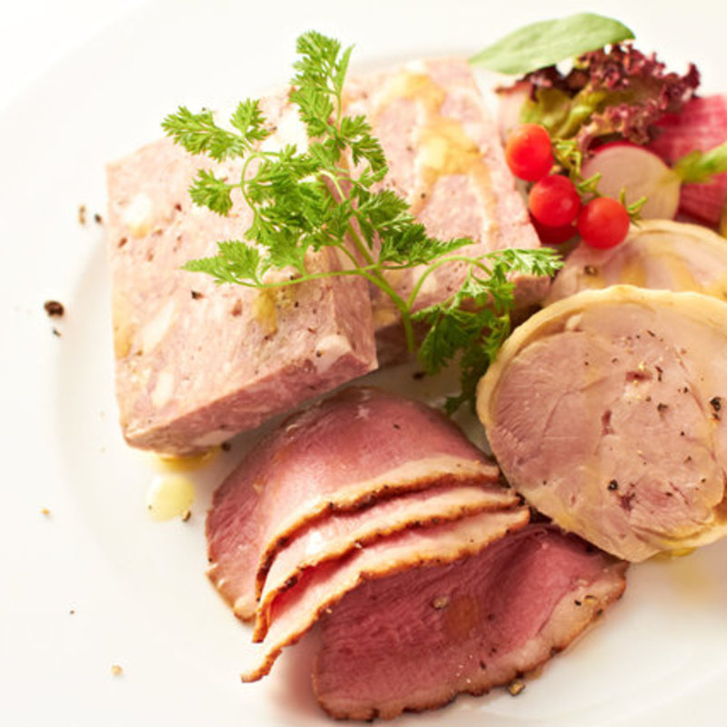 パテの盛り合わせ(トラットリア　ガルガ)