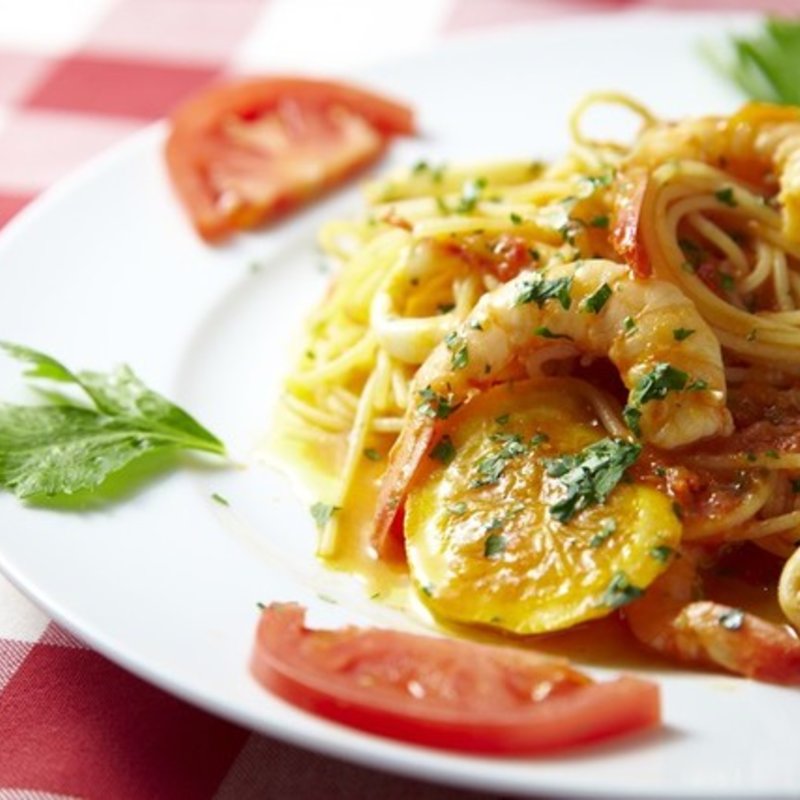 海老のトマトクリームソースのスパゲッティ(トラットリア　ガルガ)