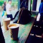 カフェラテ(Little Nap COFFEE STAND)