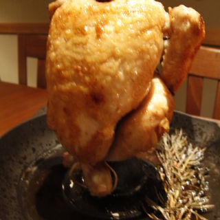  静岡健美鶏モモ肉のロースト(チキンバル ヴァンテオ)