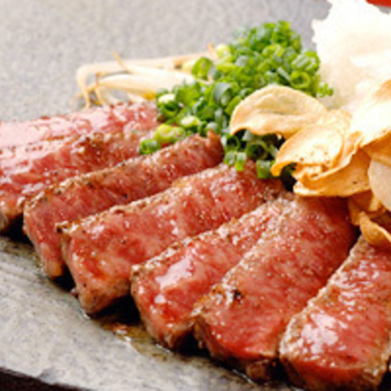 サーロインのステーキ(鉄板焼 天 青山店)