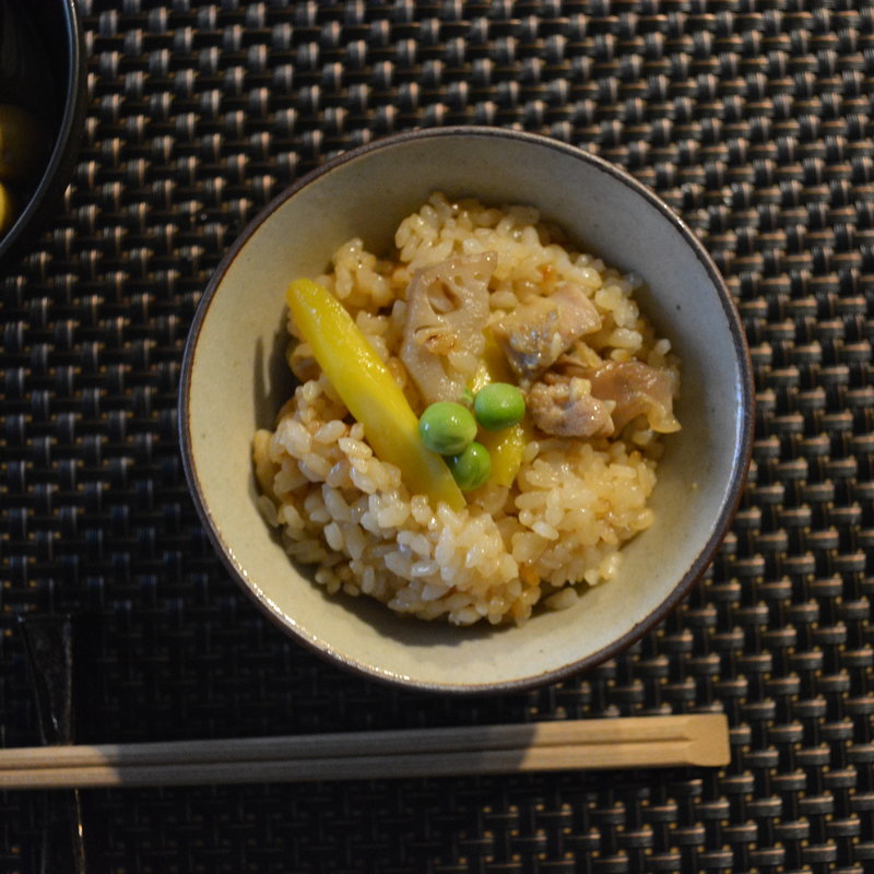 炊き込みごはん(鳥義士 )