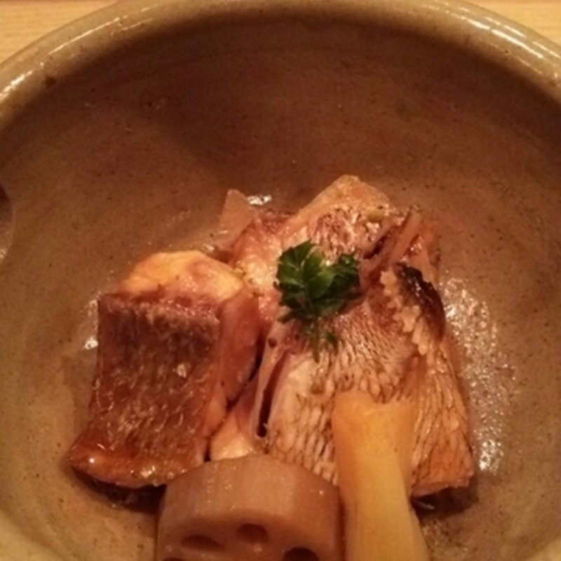 鮮魚の煮つけ(和食 蝶や)