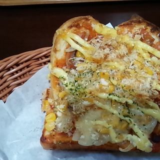 ピザトースト(ベーカリーカフェ レンガ )