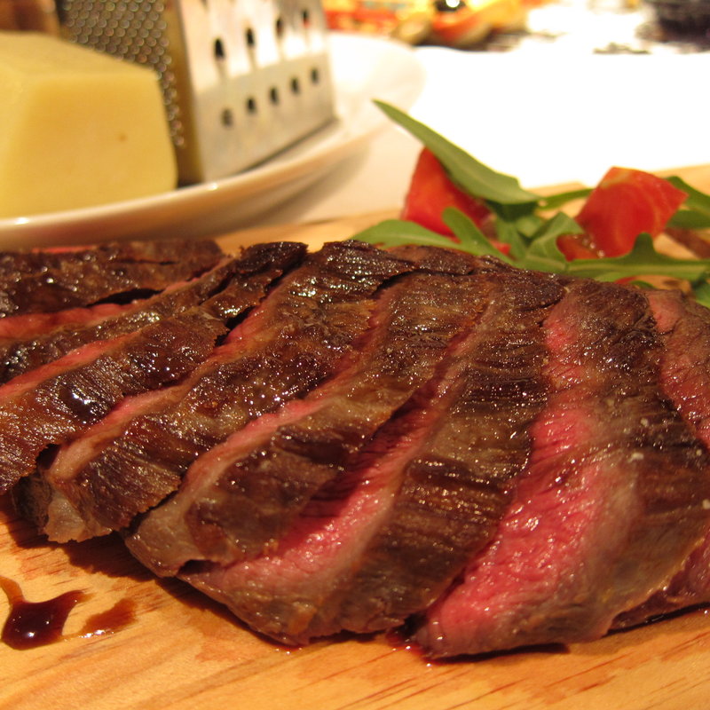 和牛のタリアータ(トンネル+ （トンネルプラス）)