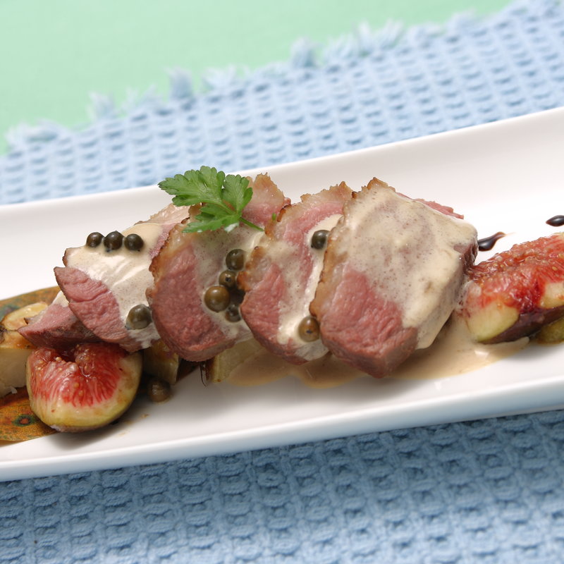 鴨のロースト( トラットリア 元町)