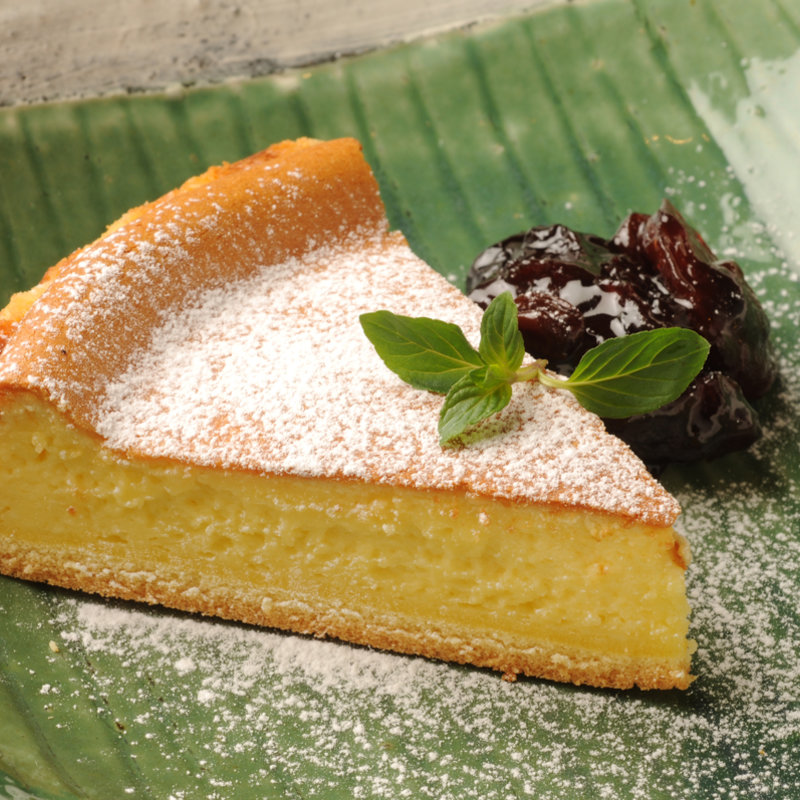 レモンケーキ(うふふ 新宿住友ビル店 炭火焼・熔岩焼 SUMIBI DINING)