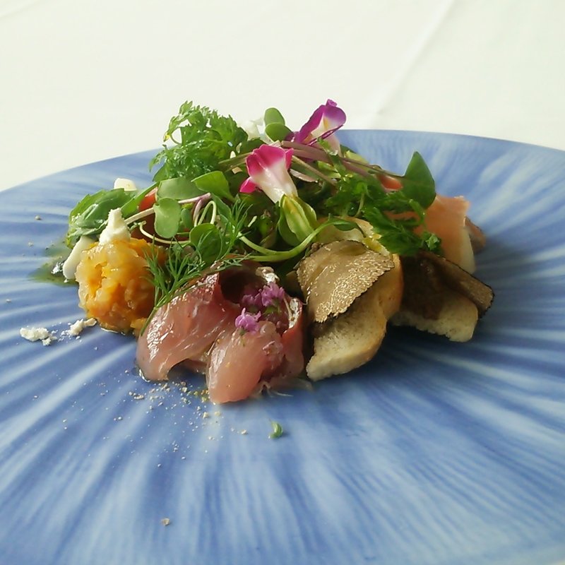 L’inizio della Felicità(リストランテ ウミリア)