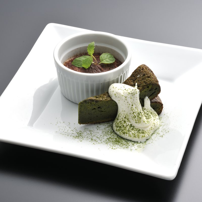 抹茶のガトーショコラとティラミス(ユニーク （unique）)