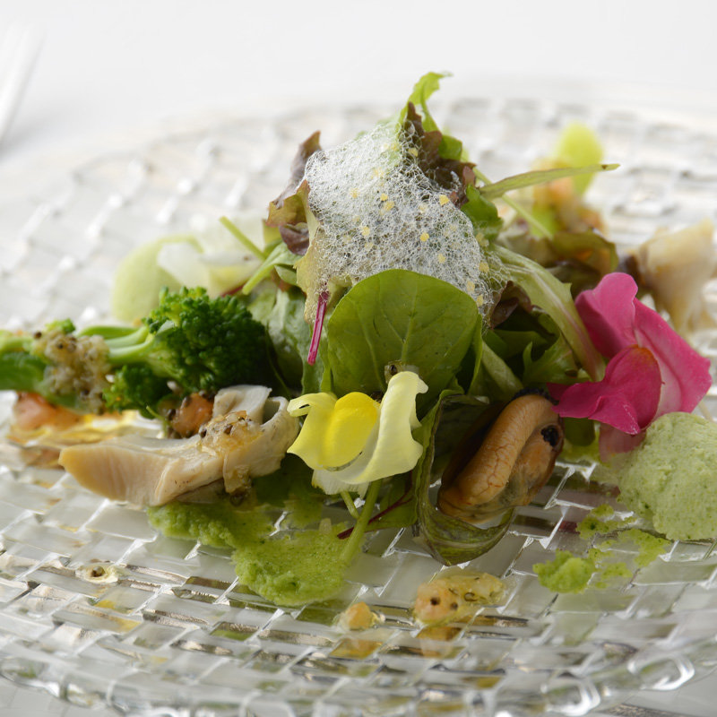 15種類の新緑野菜のガスパチョ(Steak Dining Vitis)