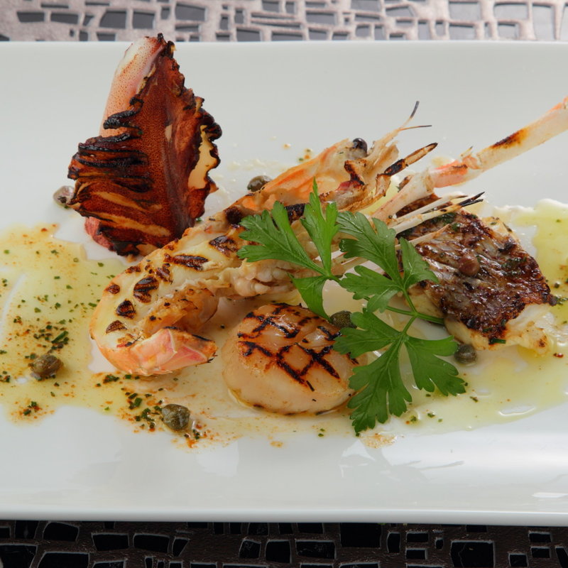 手長海老と鮮魚のグリル(ヴィーナス)