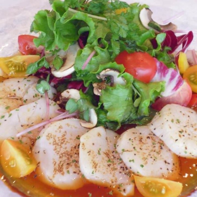 炙り帆立とマッシュルームのポン酢ジュレ(秋葉原ダイニング ラフィーネ)