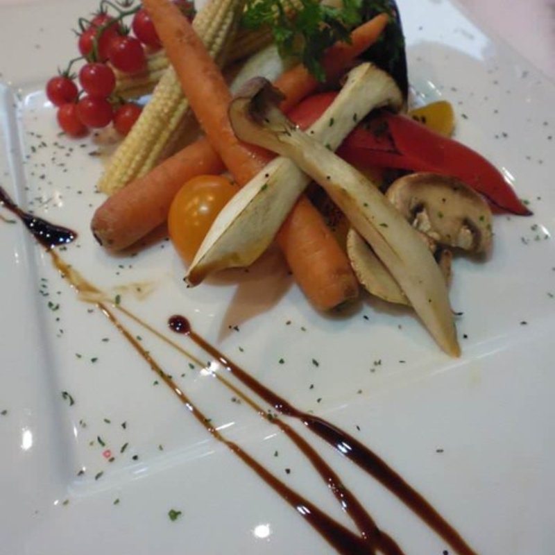 旬のグリル野菜(秋葉原ダイニング ラフィーネ)