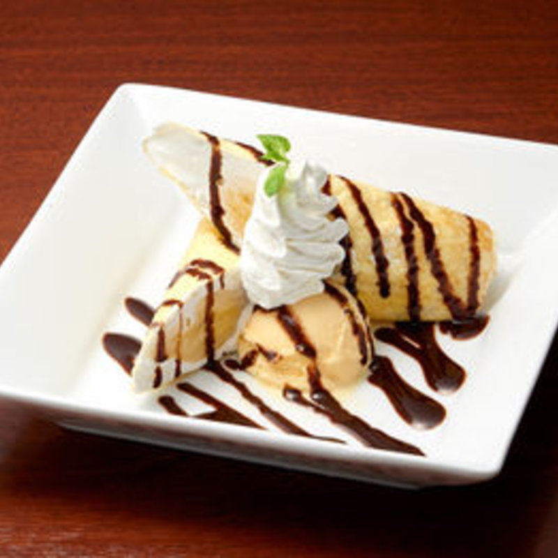 バナナクレープとバニラアイス(ふくまめ )