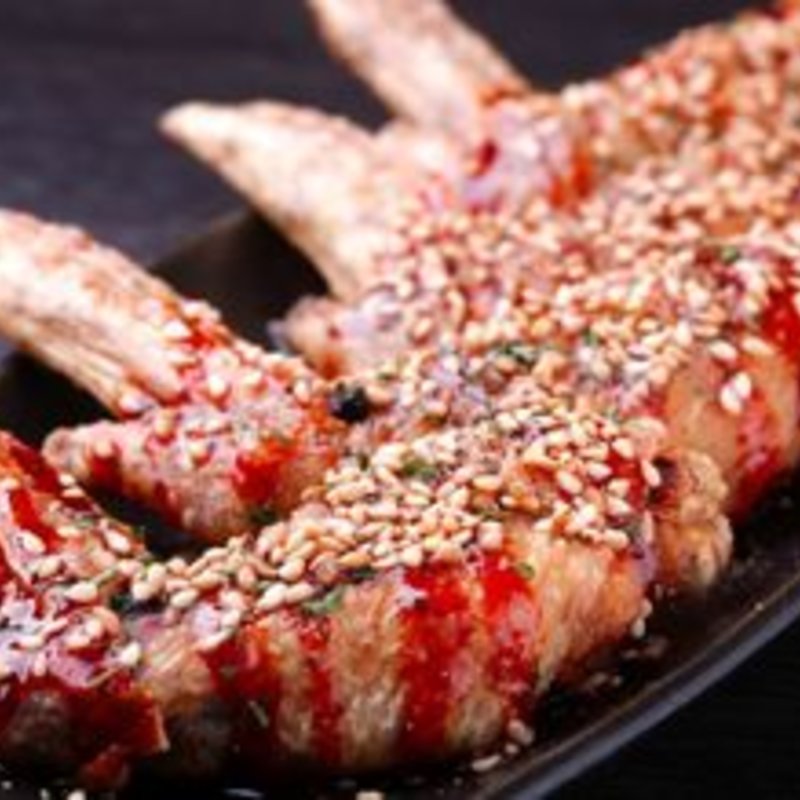 国産手羽先のパリパリスパイシー揚げ(龍の隠れ家 )