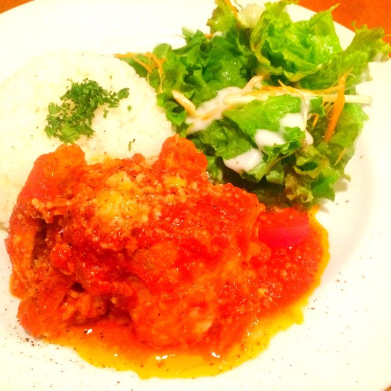 トマトソースチキン 日替わり(コンシールカフェ ミヤマスザカ （conceal.cafe MIYAMASUZAKA）)