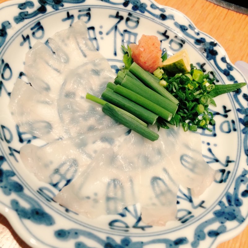 ふぐ料理の薄作り(心・技・体 うるふ)