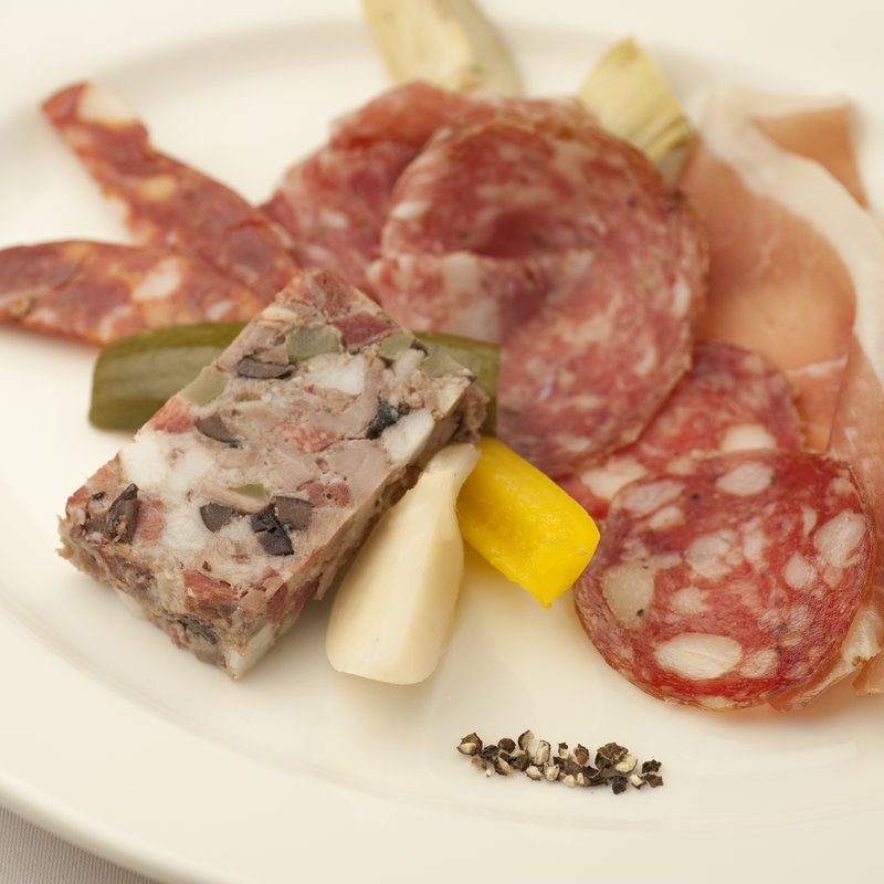 生ハムの盛り合わせ(ヴィノ・ヒラタ)