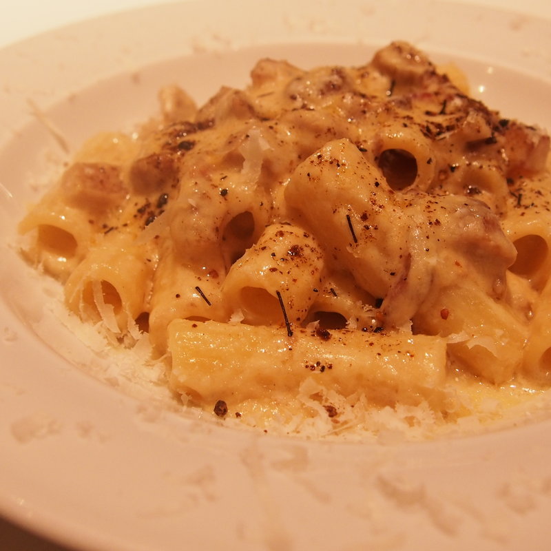 ゴルゴンゾーラチーズのパスタ(オステリア ヴィンチェロ)
