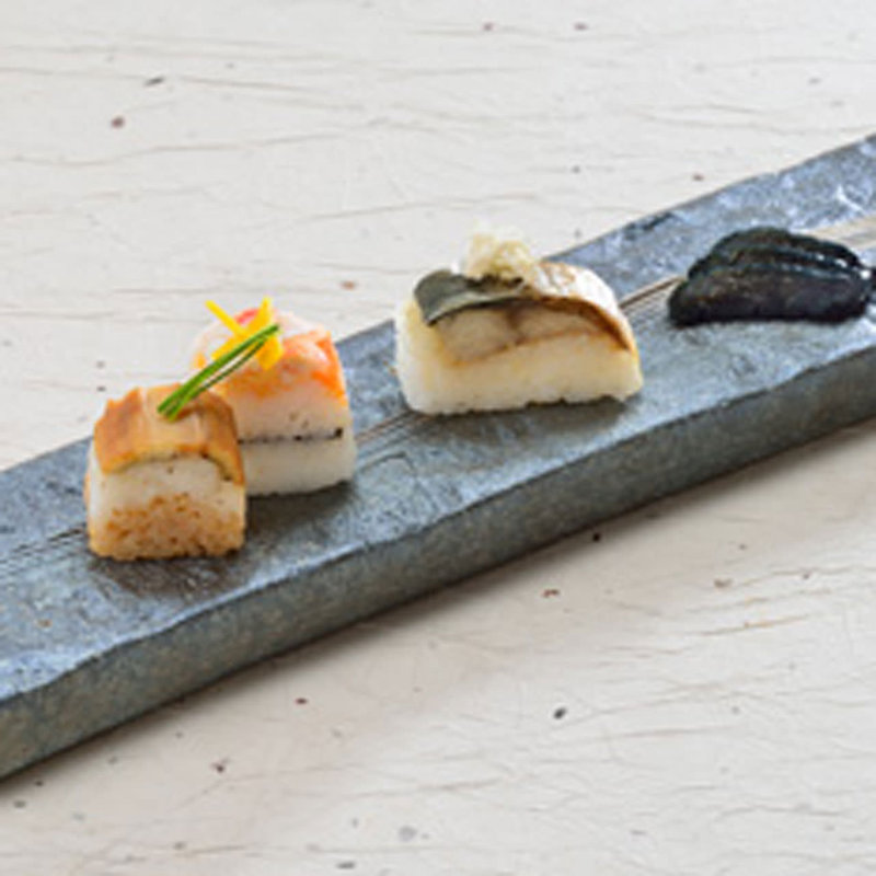 サバの押し寿司(WASHOKU錦繍楼 （ワショクキンシュウロウ）)