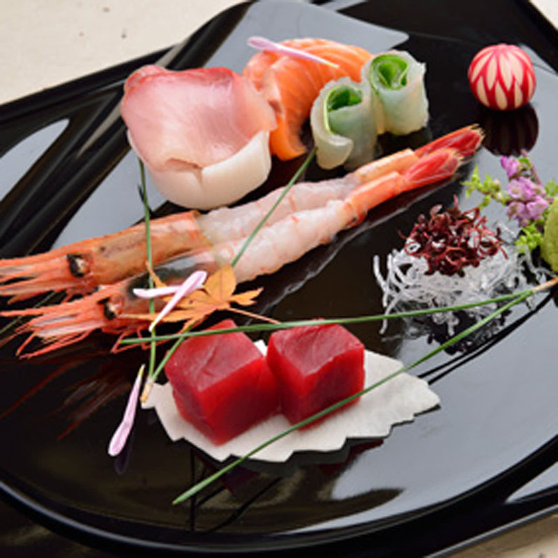 鮮魚の盛り合わせ(WASHOKU錦繍楼 （ワショクキンシュウロウ）)