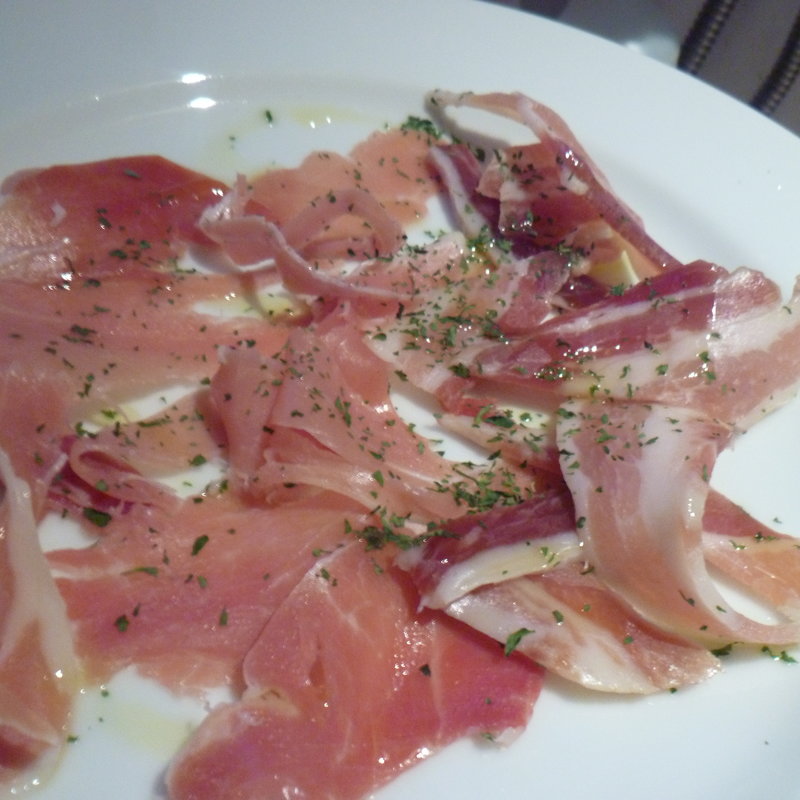 生ハムの盛り合わせ(新宿ワイン酒場 )