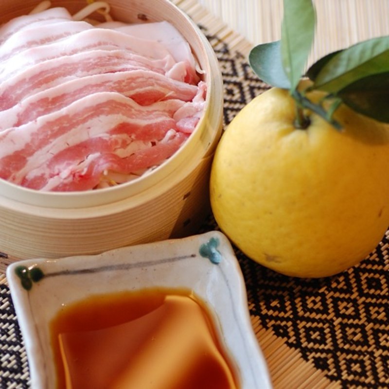 豚肉せいろ蒸し(ばんぺい柚 )