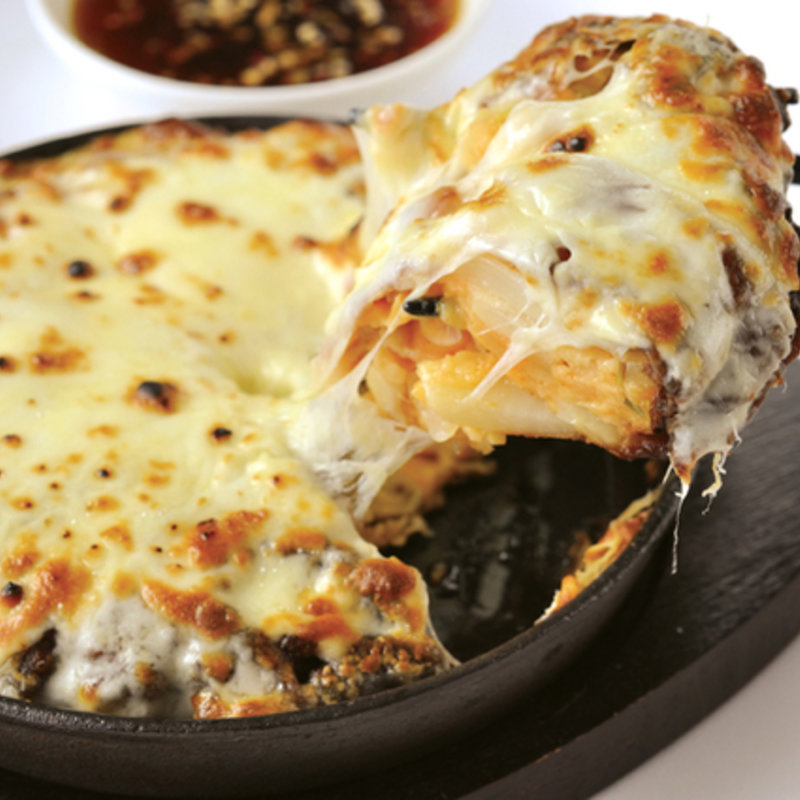 豚ネギジャガイモのチーズチヂミ(熱風食堂ＴＹＰＨＯＯＮ秋葉原店)