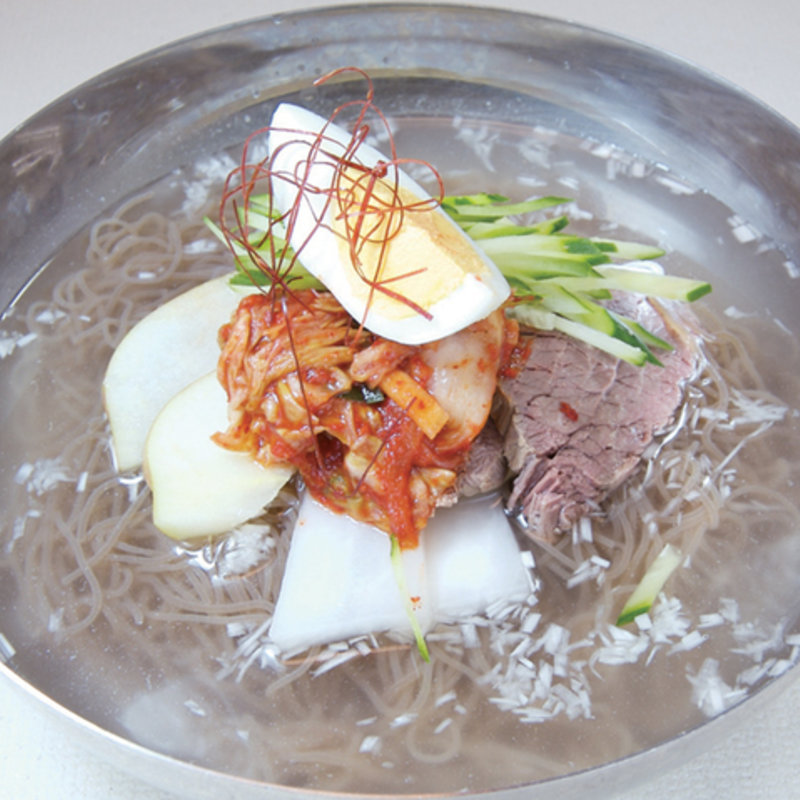 韓国冷麺(熱風食堂ＴＹＰＨＯＯＮ秋葉原店)