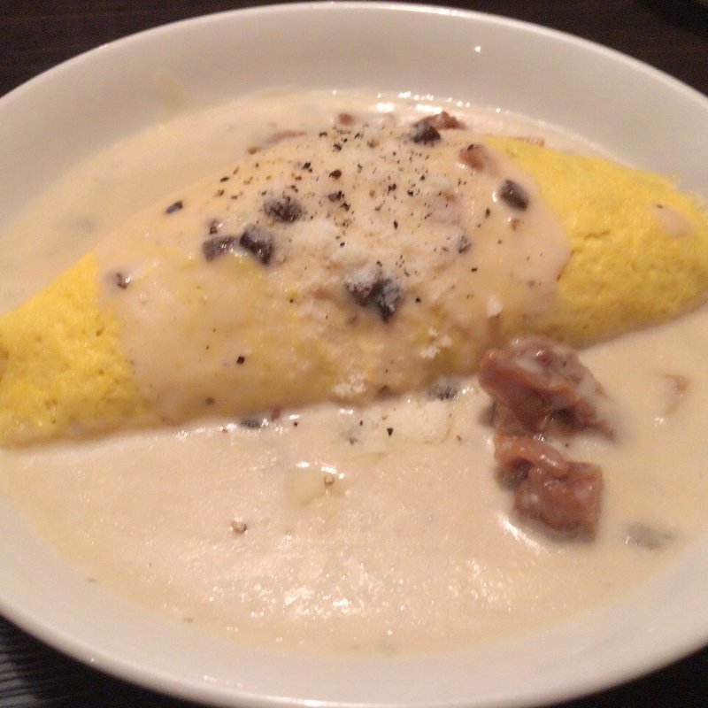 チキンのきのこクリームオムライス(ベビーフェイスプラネッツ 倉敷店)