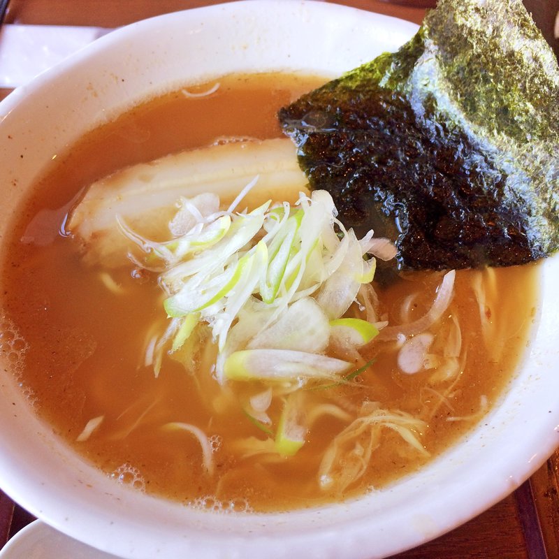 煮干しらーめん(麺工房 かなで )