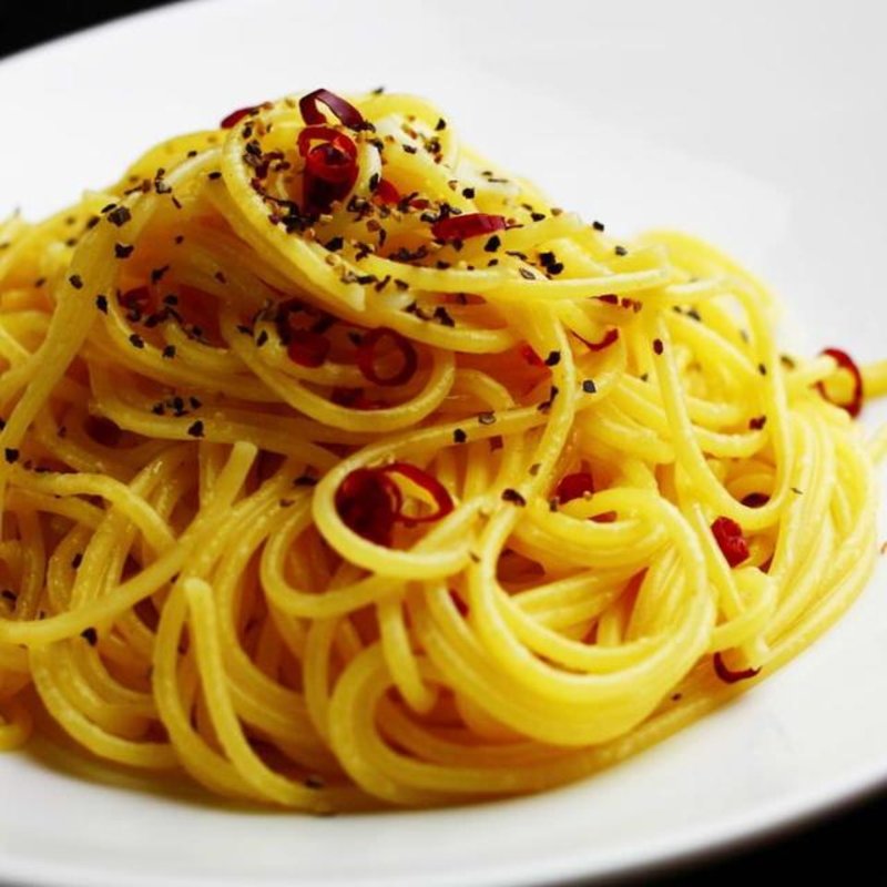 ペペロンチーノ(秋葉原バル モンパカ )