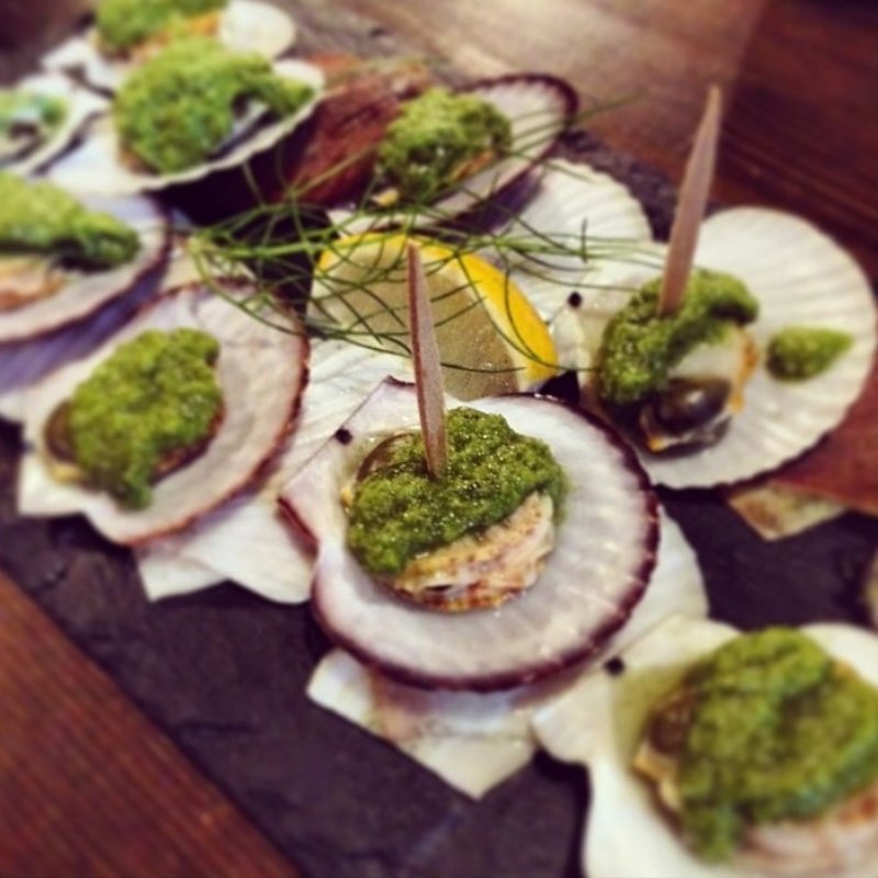 ホタテの稚貝の塩ゆで(eL MamBo 茅ヶ崎〜スペイン料理とワイン〜)