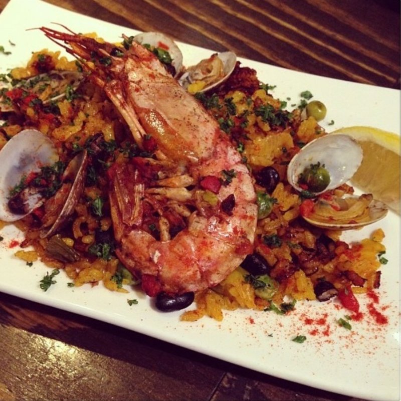 週末限定 本日の大鍋パエリア(eL MamBo 茅ヶ崎〜スペイン料理とワイン〜)