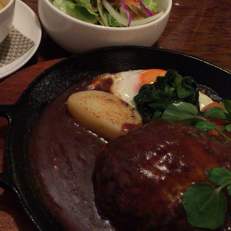 ハンバーグステーキセット(ばいろん （BAIRON）)