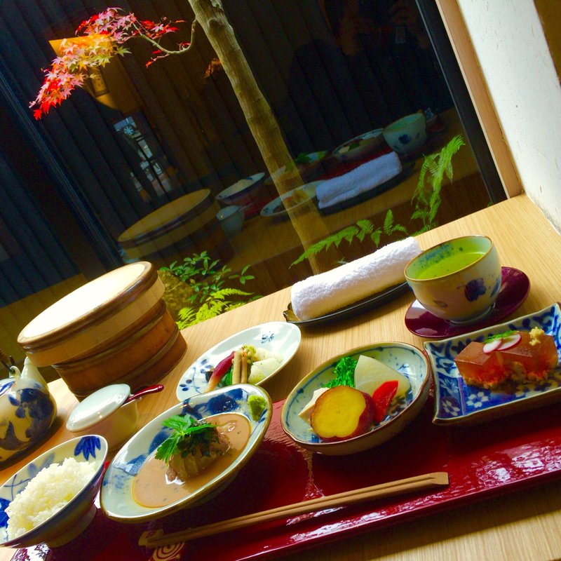 鯛茶漬け御膳(鯛匠 HANANA （タイショウ ハナナ）)