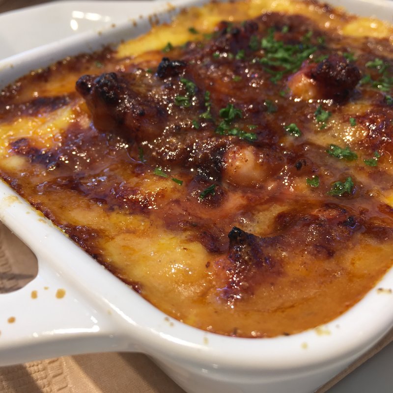 【期間限定】淡路たこのラグーソースと海の幸のマカニョッキグラタン 生ハム添え(ビストロ＆バー タコニョッキ)