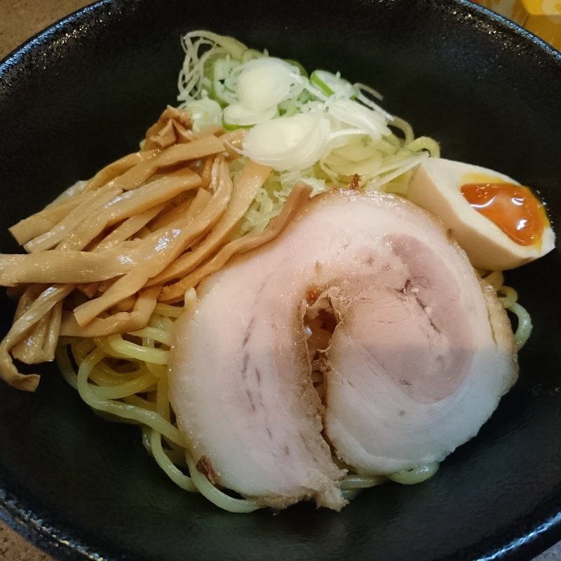 油そば （ 中盛 ）(とんこつらーめん もん吉 )