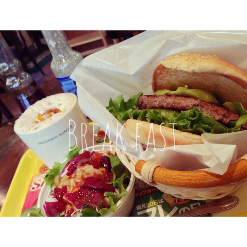 アボカドバーガー(フレッシュネスバーガー 狛江店 （FRESHESS BURGER）)