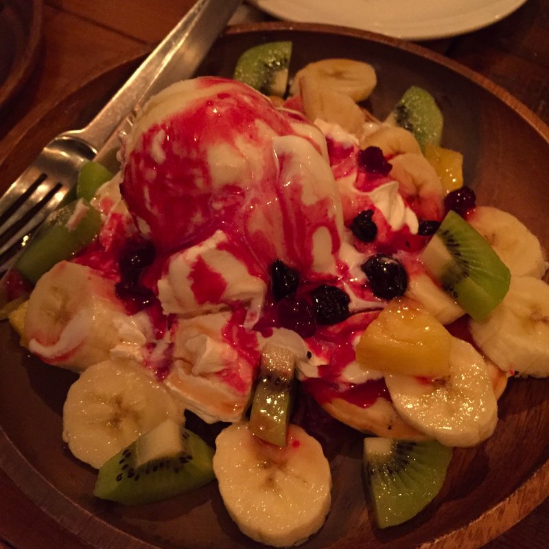 ハワイアンフルーツパンケーキ(ディキシーチキン )