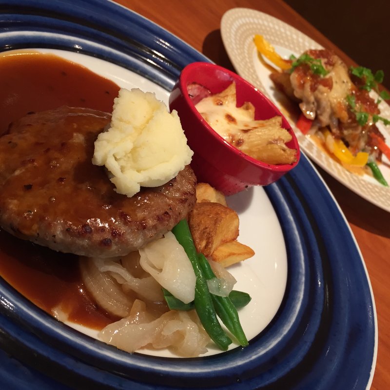 ハンバーグステーキ グレイビーソース(ピアサピド ゆめタウン光の森店 )