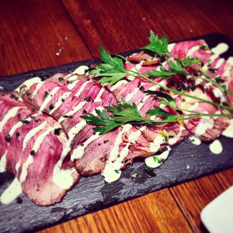 ローストビーフ(eL MamBo 茅ヶ崎〜スペイン料理とワイン〜)