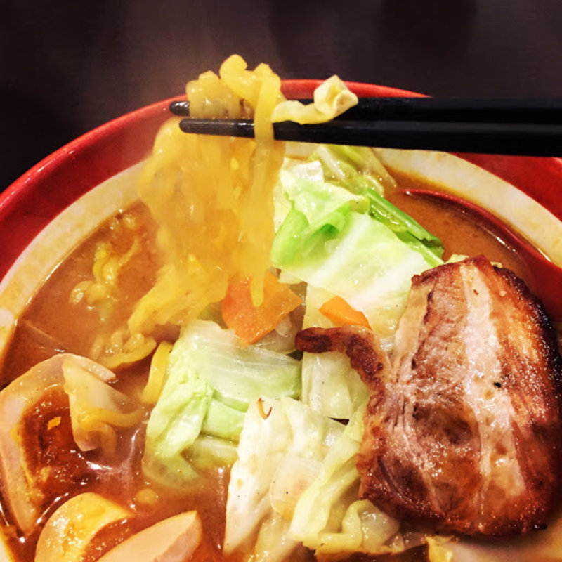 期間限定カレー味噌ラーメン(麺屋・國丸 梅田店。)