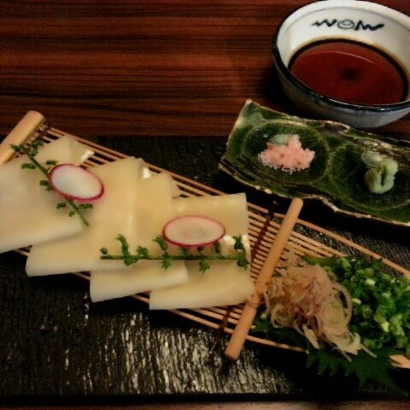 うどんの刺身(創作和食うどんDINING するり 新宿本店)