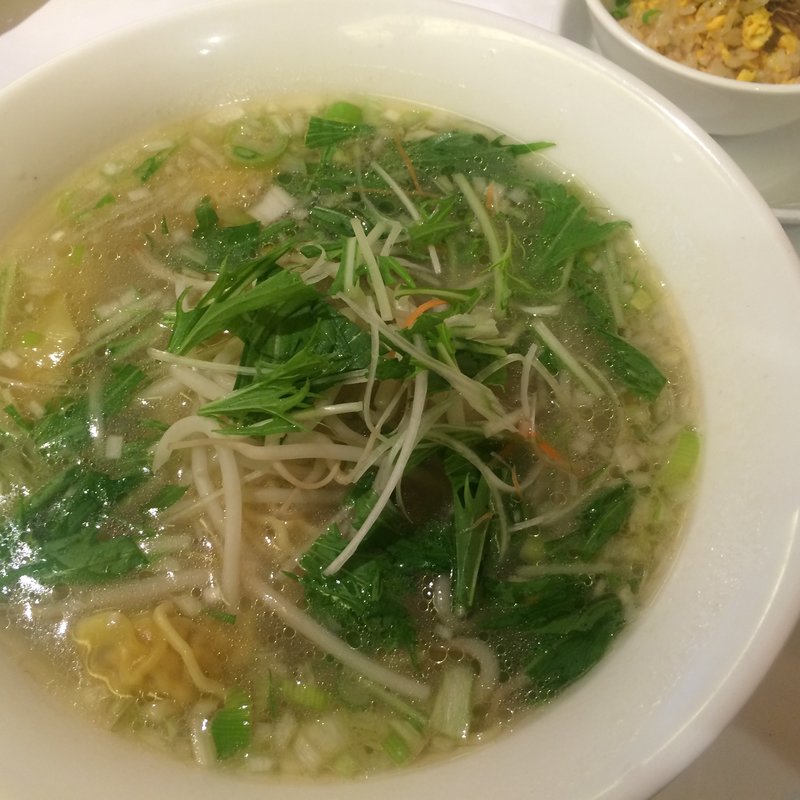 海老ワンタン麺(天厨菜館 渋谷店 （テンツウサイカン）)