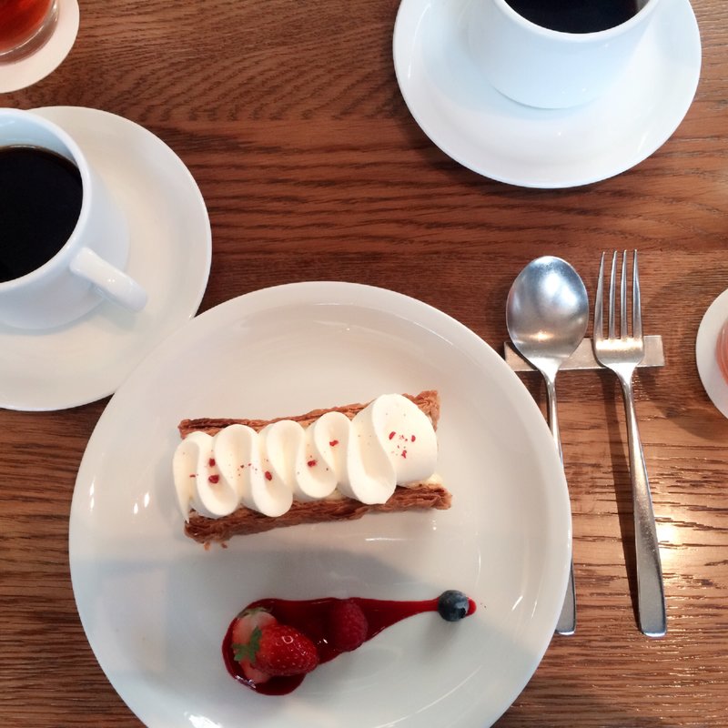 苺のミルフィーユ(IVY PLACE)