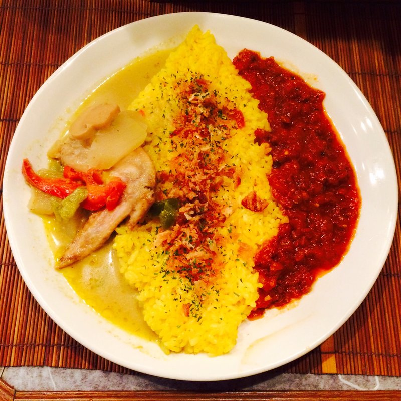 ダブルカリー(き作亭 （ＫＩＳＡＫＵＴＥＩ）)