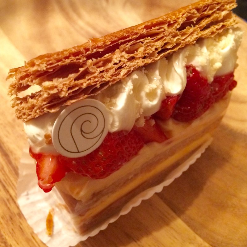 ミルフィーユ　フリュイ(パティスリー リョーコ)