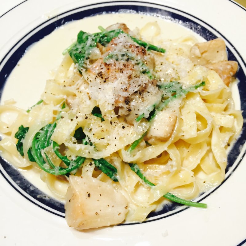 ポルチーニ茸のクリーム生パスタ(CHEER’S)