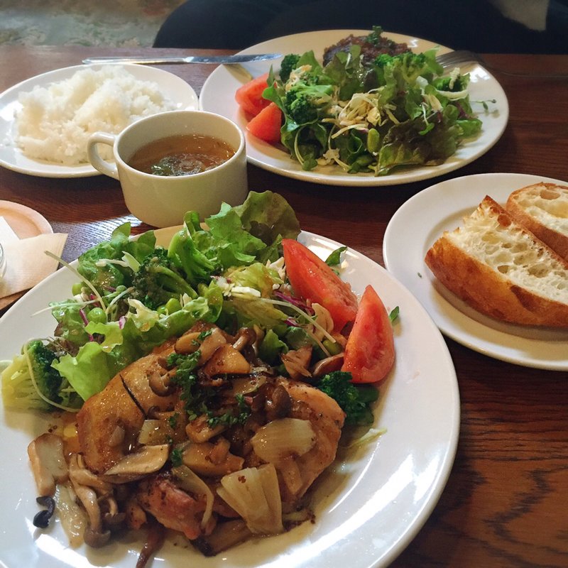 日替わりお肉料理ライス または バケット(ジュディカフェ)